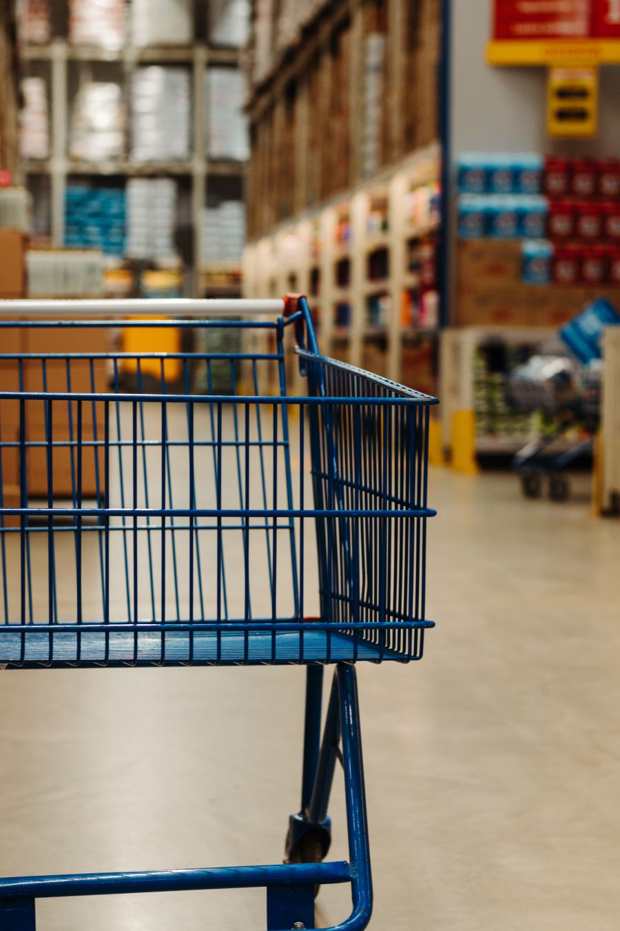 Retail & E-commerce